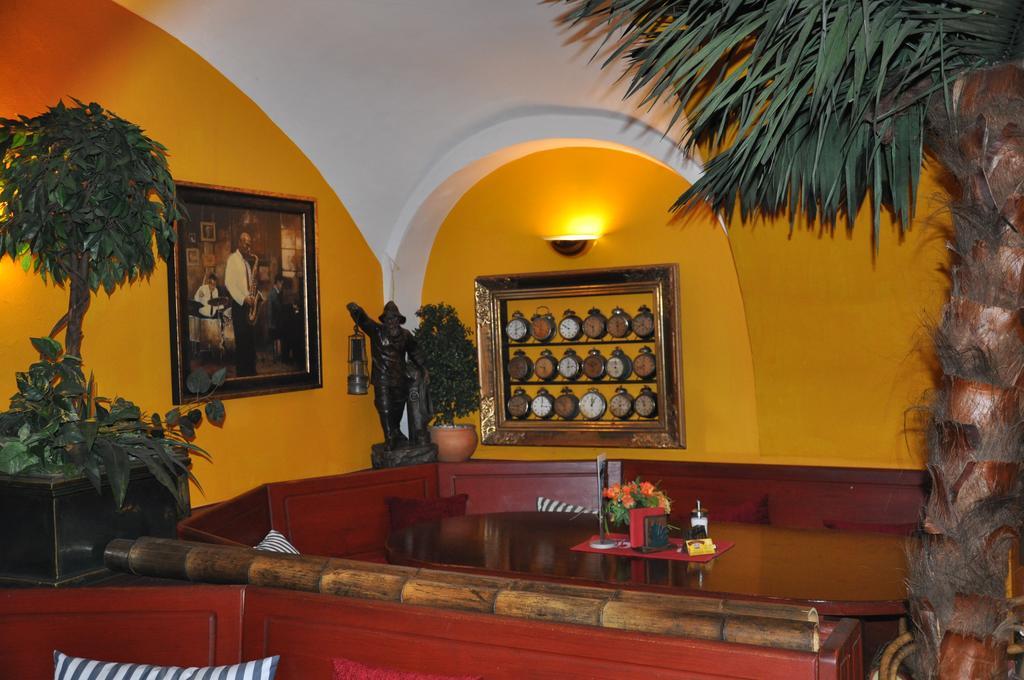 Centrum Tiffany Pension Domažlice Extérieur photo