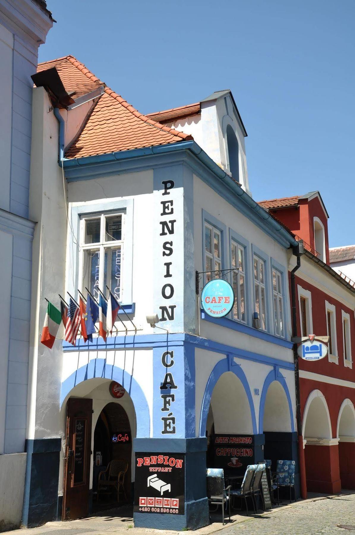 Centrum Tiffany Pension Domažlice Extérieur photo